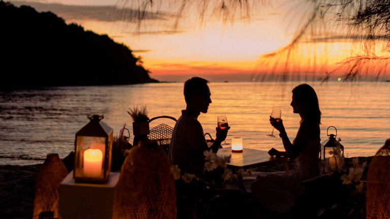 Best Seaside Hotels for Couples: The Definitive Architectural & Engineering Guide